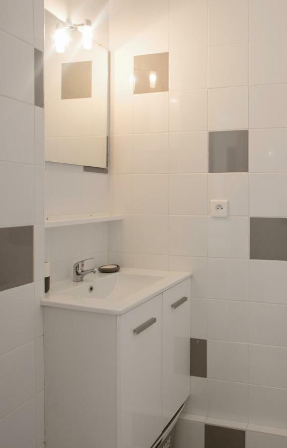 Gregbnb - Filet Suspendu ! - Parking Inclus - Climatise - Wifi -15Min Gare Toulon Luaran gambar